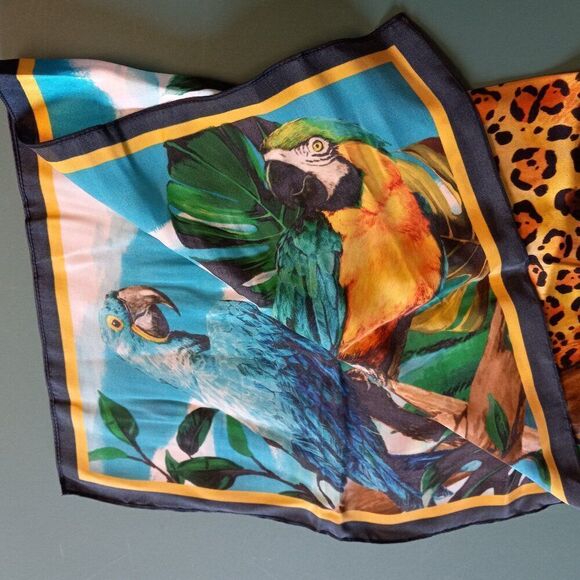 NWT Scarf Me Multicolor 100% Silk Jungle Cat Scarf Kitsch Countrycore - Picture 8 of 8